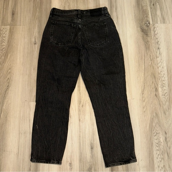 ABERCROMBIE AND FITCH black  Curve Love High Rise Mom Jean Women 27/4 short VTG - Picture 3 of 6
